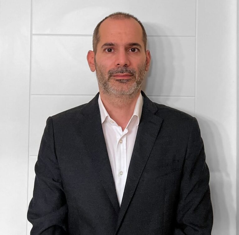 ΔΕΡΔΕΜΕΖΗΣ ΧΡΗΣΤΟΣ